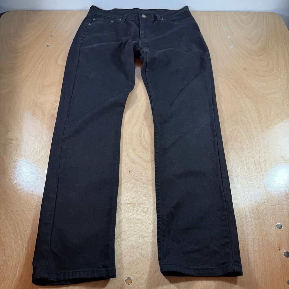 Levi's Men's 511 Slim Fit Jeans in black 33x32